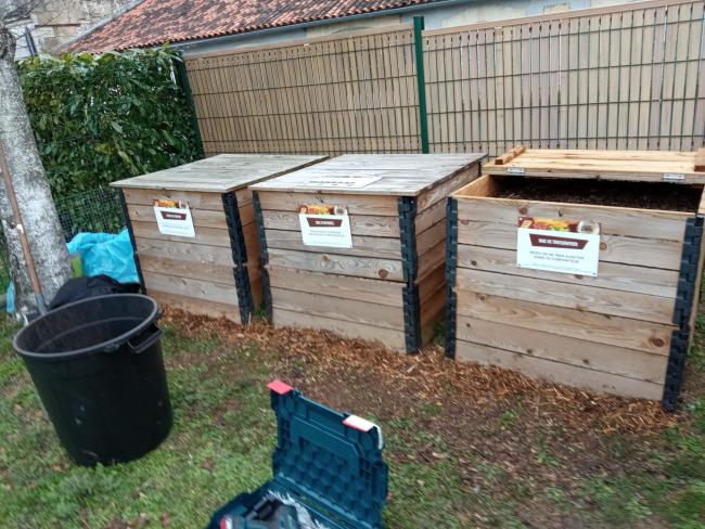 Crèche Saute Grenouille