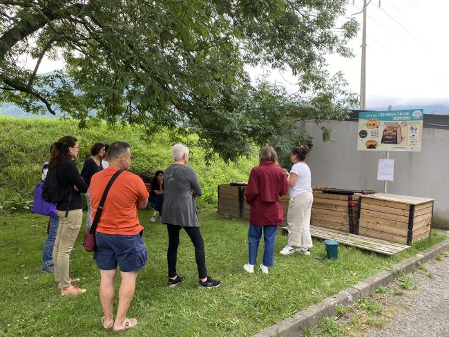Site de compostage de la résidence OPH du Gave d’Azun situé à côté des garages