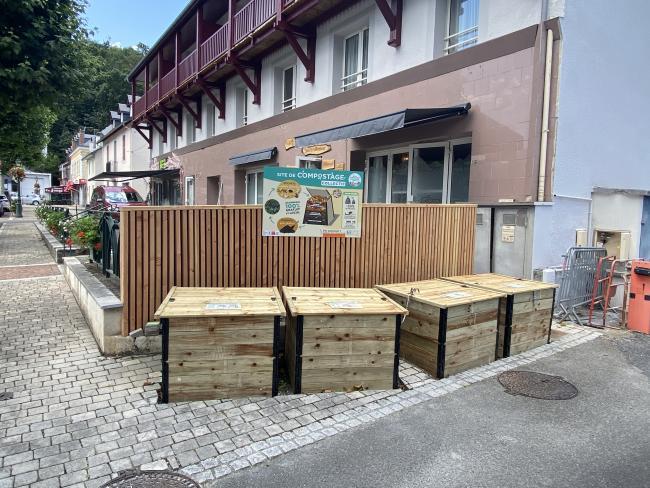 Site de compostage collectif, situé au niveau du 11, place du Foirail à Argelès