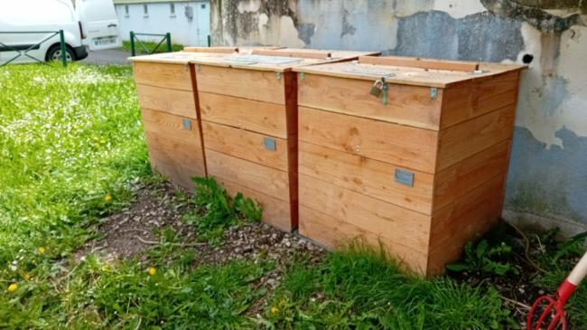 compost HLM rue du 8 mai