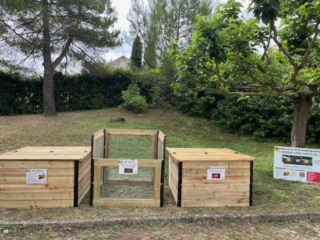 3 composteurs de 1000L 