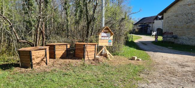 Le site est facilement accessible depuis la route d'Echoisy traversant le hameau d'Echoisy, à l'intersection avec le chemin des fours à chaux situé à l'entrée du Domaine d'Echoisy par le site des Fours à Chaux d'Echoisy