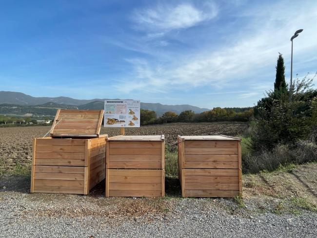 Composteur installé dans le village d'Aubignosc