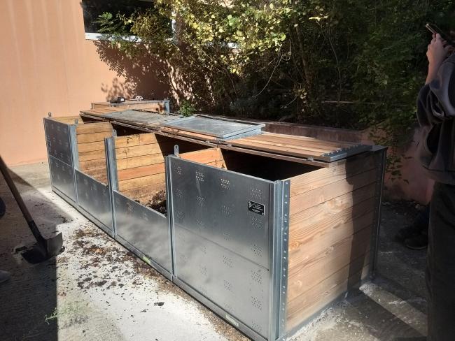 Site installé à proximité de la cuisine et de 2 unités de vie.
